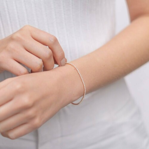 Pulsera-circones-infinitos-enchape-en-oro-rosa-details