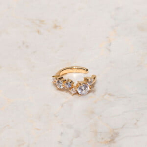 Ear-cuff-irregular-circones-baño-en-oro-1