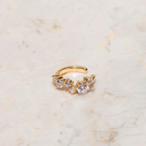 Ear-cuff-irregular-circones-baño-en-oro-1